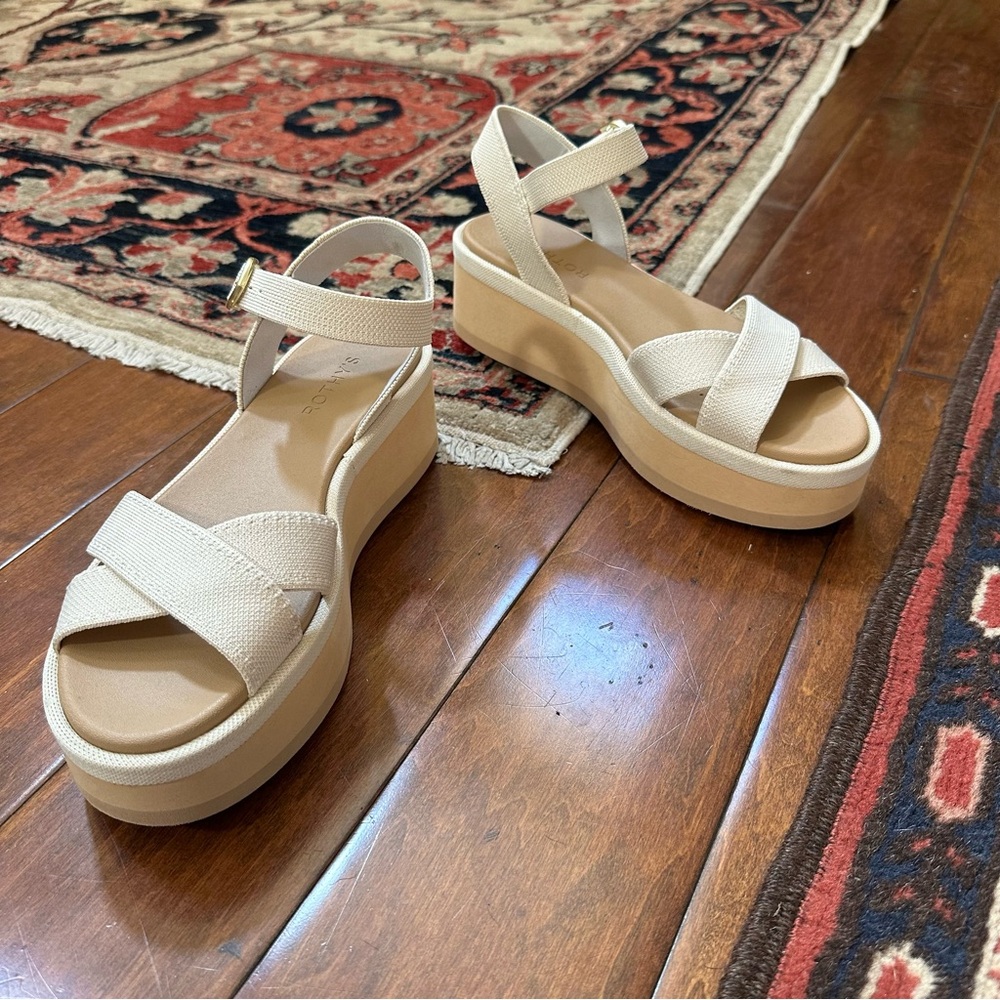 Rothy's Cream Cross-Strap Platform Sandals - Picture 3 of 9
